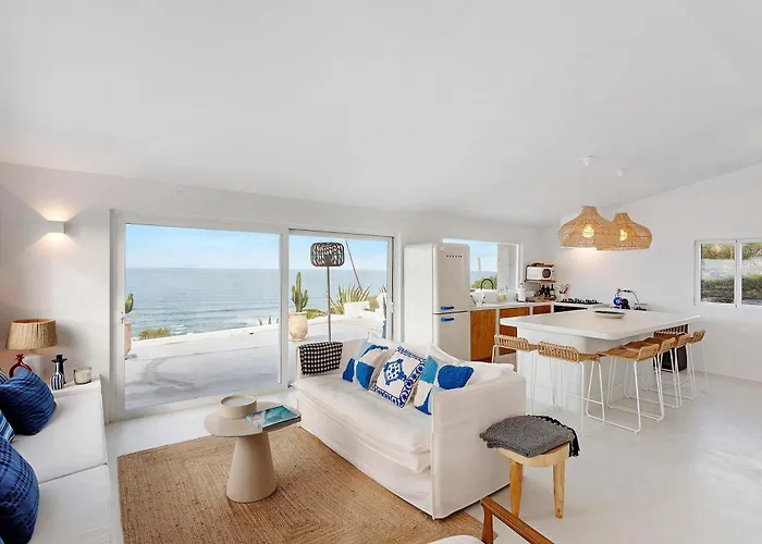 Holiday home Casa Da Valmitao Ribamar (Lourinha)